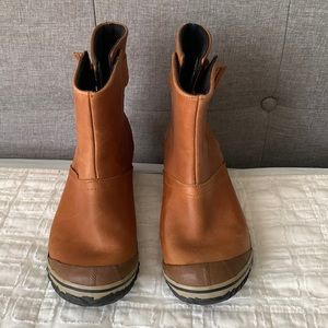 Sorel leather booties